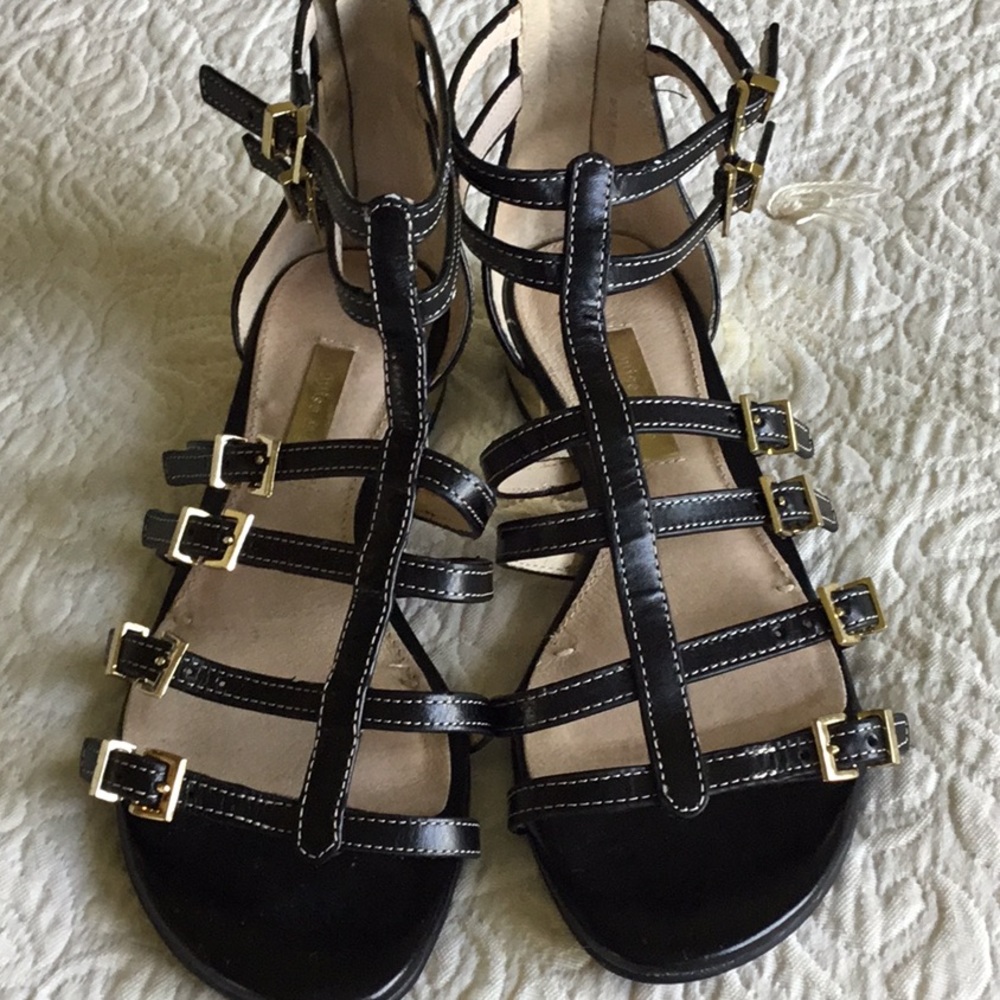 Louise eat Cie sandals